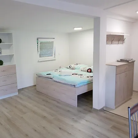 Casa de hóspedes Na Hranici *